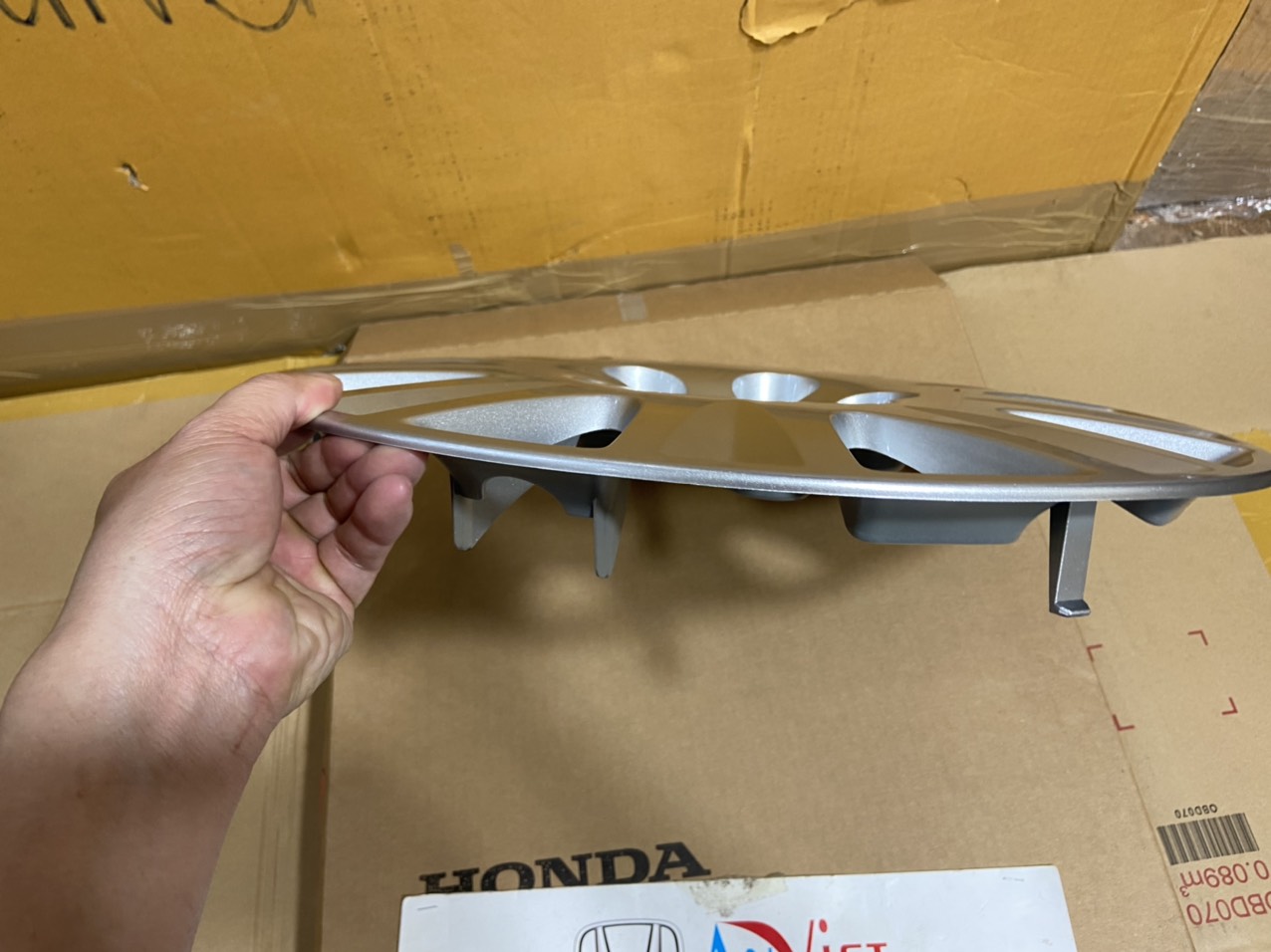 Chụp moay ơ xe Honda Civic 2006-2011
